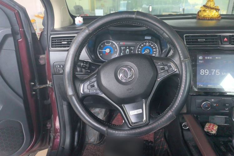 Used Dongfeng Fengon 580 2017 1.5T CVT Luxury Model Steering Wheel