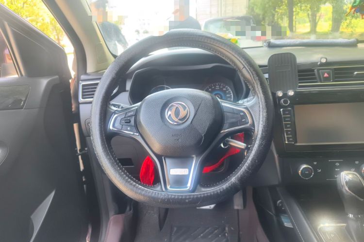 Used Dongfeng Fengon 580 2017 1.5T CVT Comfort Model Steering Wheel