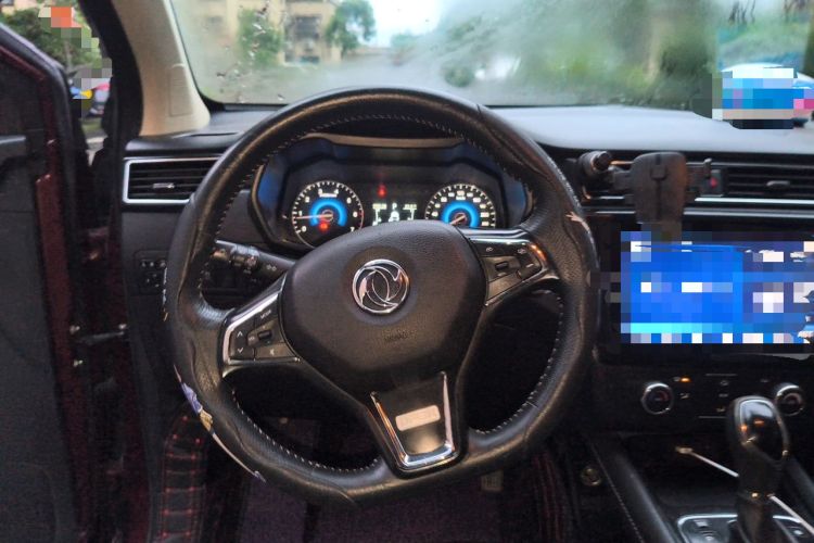 Used Dongfeng Fengon 580 2017 1.5T CVT Luxury Model Steering Wheel