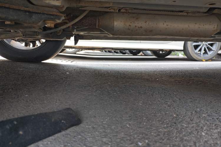 Used Dongfeng Fengon 580 2017 1.5T CVT Smart Style Model Chassis Front Left