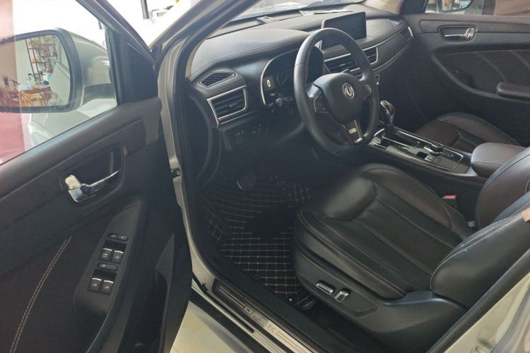 Used Dongfeng Fengon 580 2017 1.5T CVT Smart Connectivity Model Driver Seat