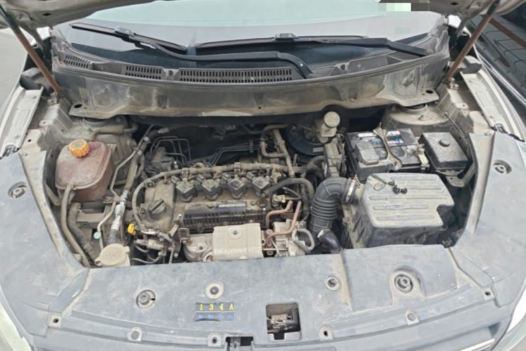 Used Dongfeng Fengon 580 2017 1.5T CVT Smart Style Model Engine Bay