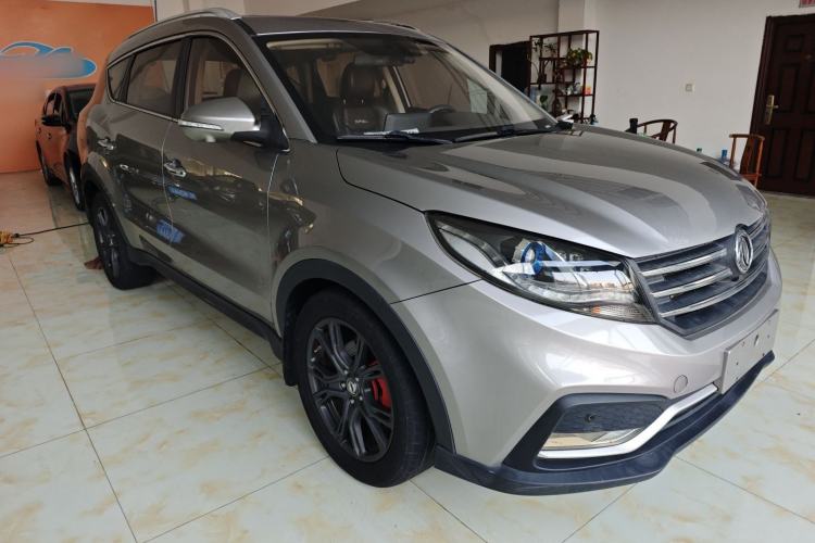 Used Dongfeng Fengon 580 2017 1.5T CVT Smart Connectivity Model Front Right 45 Deg