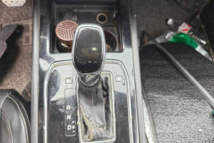 Used Dongfeng Fengon 580 2017 1.5T CVT Smart Style Model Gear Lever