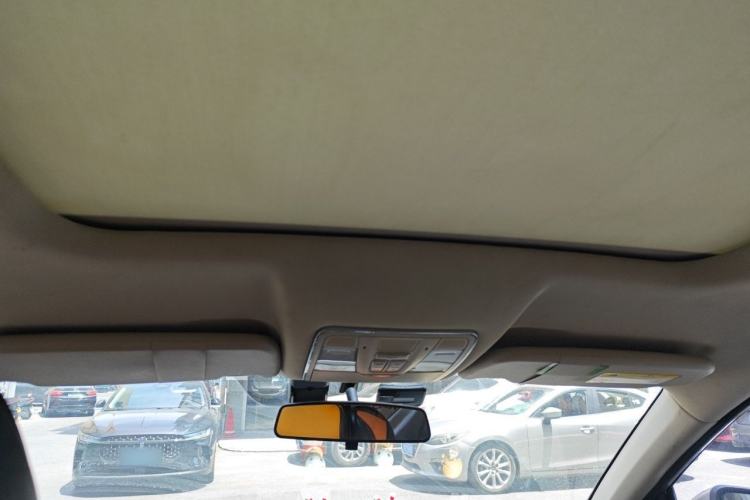 Used Dongfeng Fengon 580 2017 1.5T CVT Smart Style Model Headliner