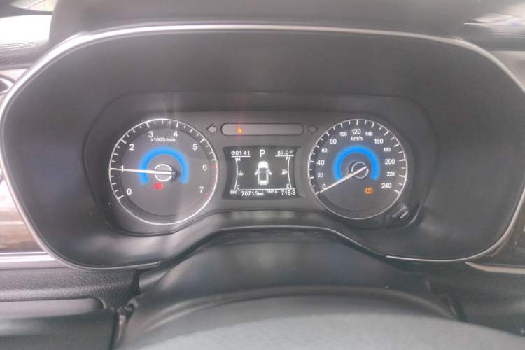 Used Dongfeng Fengon 580 2017 1.5T CVT Smart Style Model Instrument Cluster