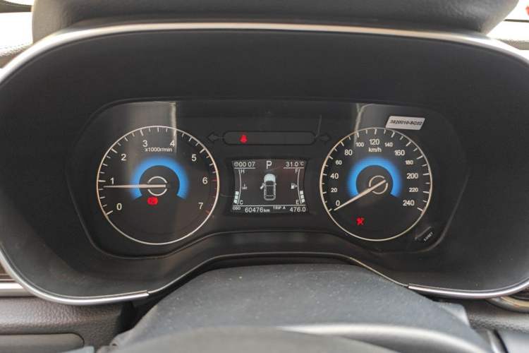 Used Dongfeng Fengon 580 2017 1.5T CVT Smart Style Model Instrument Cluster