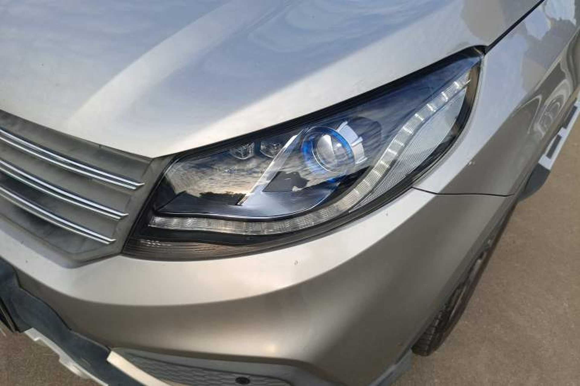 Used Dongfeng Fengon 580 2017 1.5T CVT Smart Connectivity Model Left Front Headlight