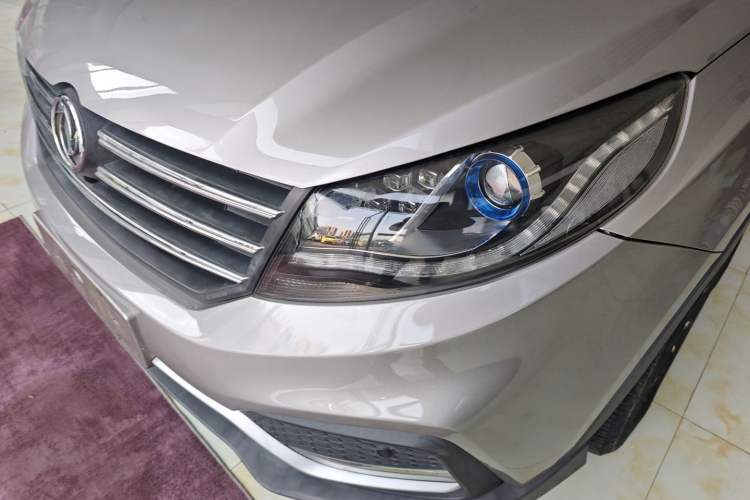 Used Dongfeng Fengon 580 2017 1.5T CVT Smart Style Model Left Front Headlight