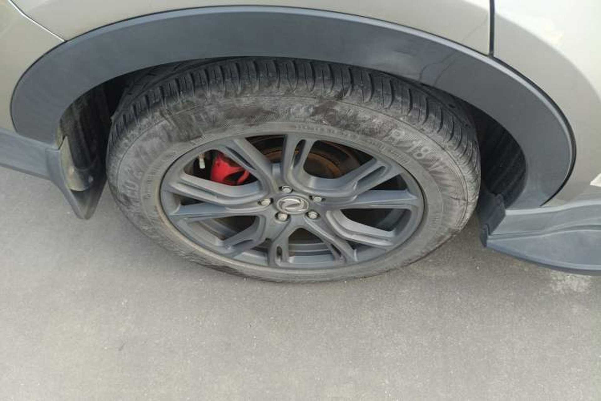 Used Dongfeng Fengon 580 2017 1.5T CVT Smart Connectivity Model Right Rear Wheel Hub