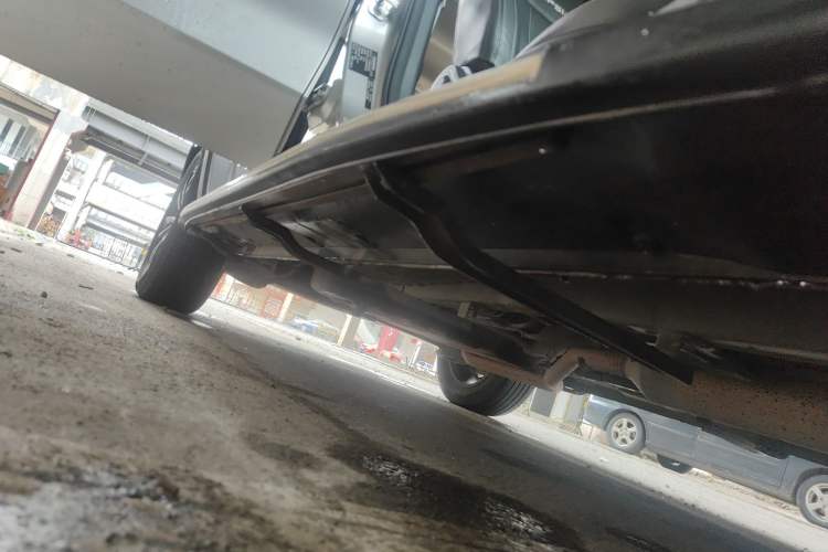 Used Dongfeng Fengon 580 2017 1.5T CVT Smart Style Model Right Side Sill