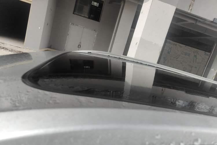 Used Dongfeng Fengon 580 2017 1.5T CVT Smart Style Model Roof