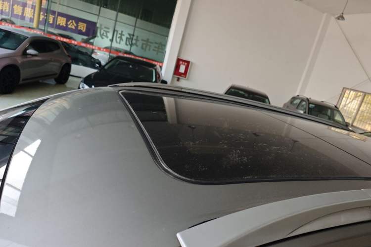 Used Dongfeng Fengon 580 2017 1.5T CVT Smart Connectivity Model Roof