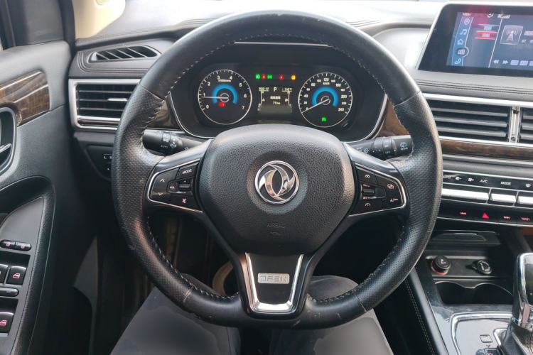 Used Dongfeng Fengon 580 2017 1.5T CVT Smart Style Model Steering Wheel