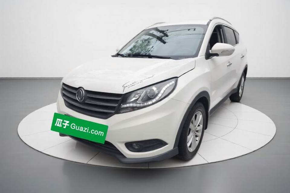 Dongfeng Fengon 580 2017