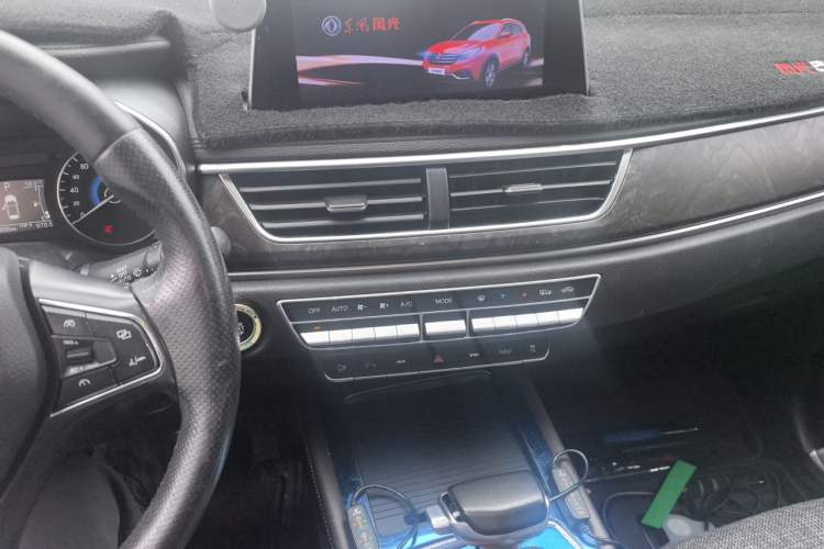 Used Dongfeng Fengon 580 2017 1.5T CVT Smart Connectivity Model Audio And AC Panel