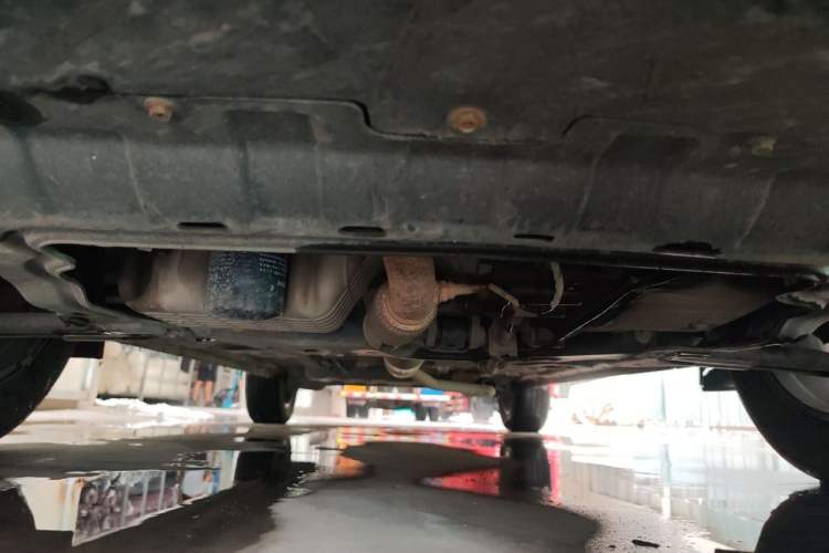 Used Dongfeng Fengon 580 2017 1.5T CVT Smart Style Model Chassis Front