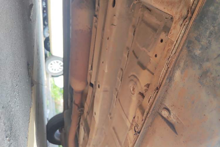 Used Dongfeng Fengon 580 2017 1.5T CVT Smart Style Model Chassis Front Left