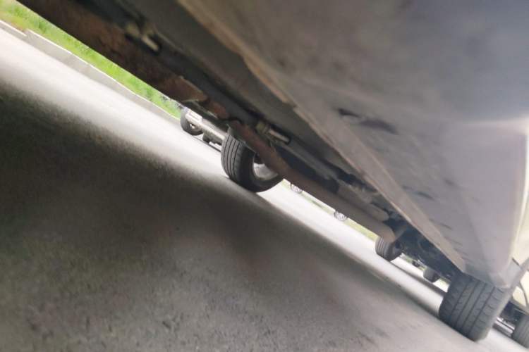 Used Dongfeng Fengon 580 2017 1.5T CVT Comfort Model Chassis Front Left