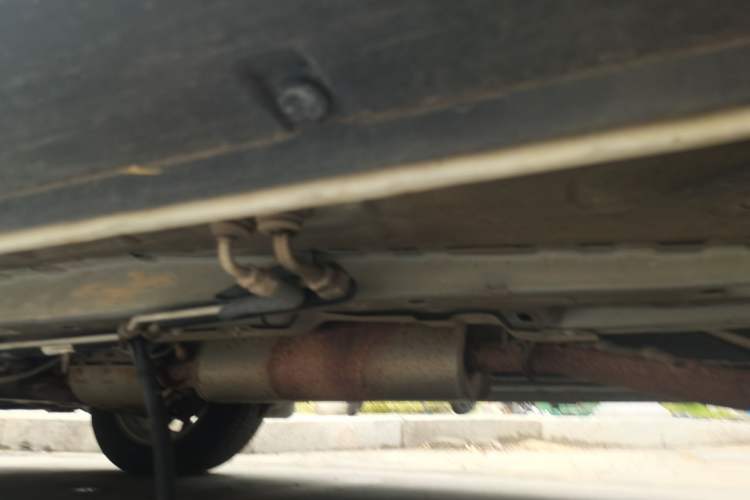 Used Dongfeng Fengon 580 2017 1.8L Manual Comfort Model Chassis Front Left