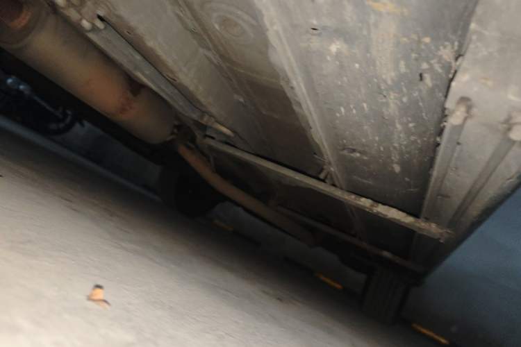 Used Dongfeng Fengon 580 2017 1.8L Manual Comfort Model Chassis Front Left