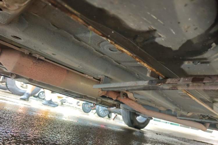 Used Dongfeng Fengon 580 2017 1.5T CVT Smart Style Model Chassis Front Left