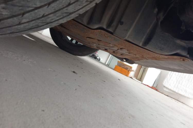 Used Dongfeng Fengon 580 2017 1.5T CVT Smart Style Model Chassis Front Right