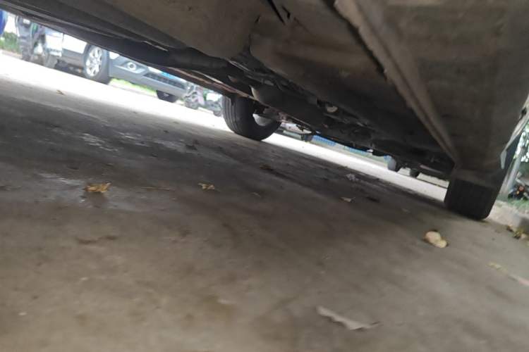 Used Dongfeng Fengon 580 2017 1.5T CVT Comfort Model Chassis Front Right