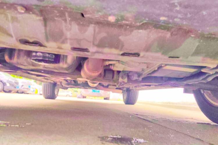 Used Dongfeng Fengon 580 2017 1.5T CVT Comfort Model Chassis Front