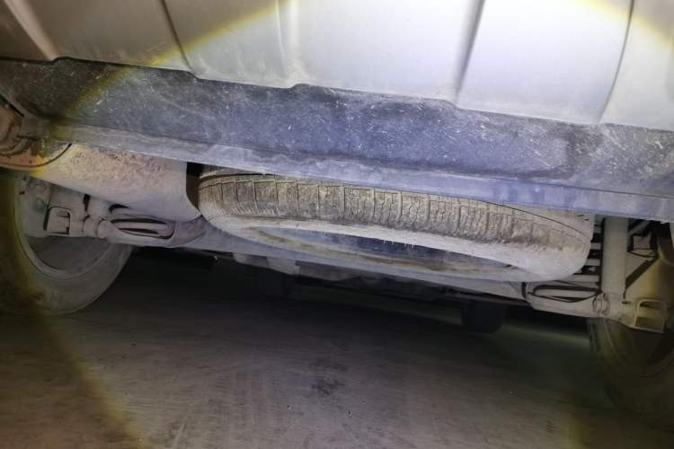Used Dongfeng Fengon 580 2017 1.5T CVT Luxury Model Chassis Rear