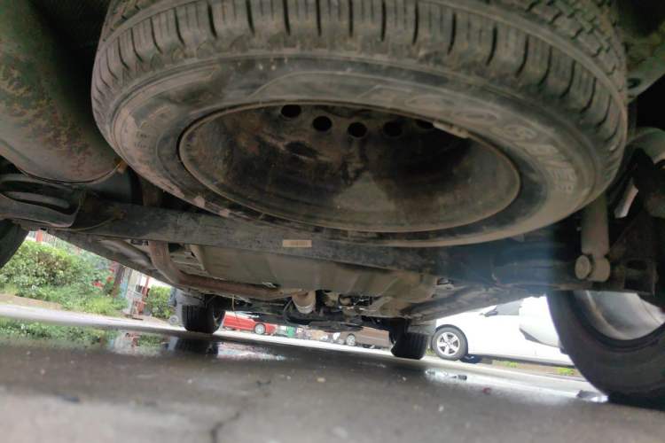 Used Dongfeng Fengon 580 2017 1.5T CVT Luxury Model Chassis Rear