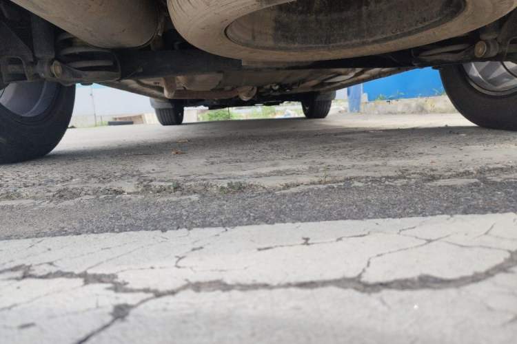 Used Dongfeng Fengon 580 2017 1.5T CVT Comfort Model Chassis Rear