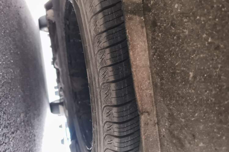 Used Dongfeng Fengon 580 2017 1.5T CVT Comfort Model Chassis Rear