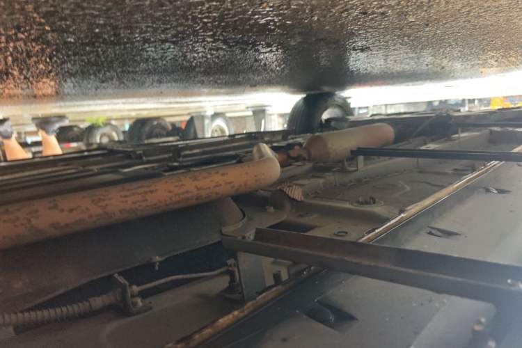 Used Dongfeng Fengon 580 2017 1.5T CVT Smart Style Model Chassis Rear Left