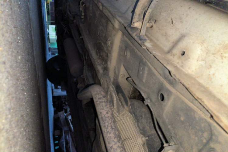 Used Dongfeng Fengon 580 2017 1.5T CVT Comfort Model Chassis Rear Left
