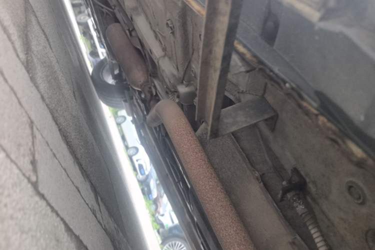 Used Dongfeng Fengon 580 2017 1.5T CVT Smart Connectivity Model Chassis Rear Left