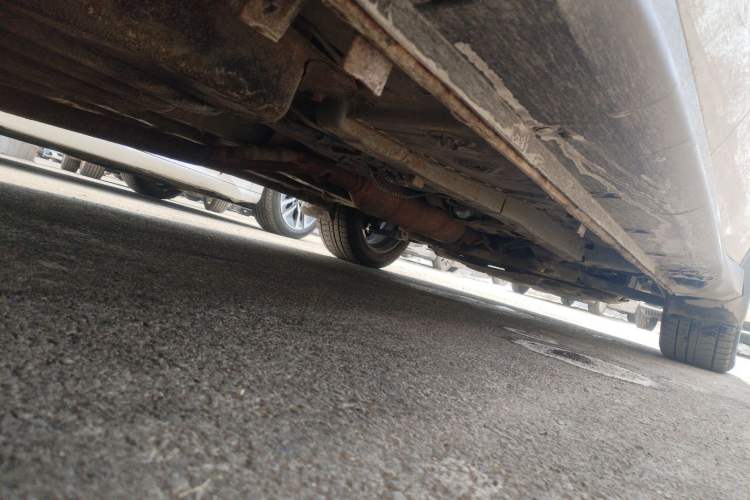 Used Dongfeng Fengon 580 2017 1.5T CVT Smart Connectivity Model Chassis Rear Right
