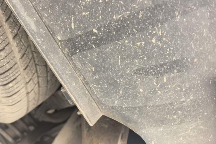 Used Dongfeng Fengon 580 2017 1.5T CVT Comfort Model Chassis Rear Right