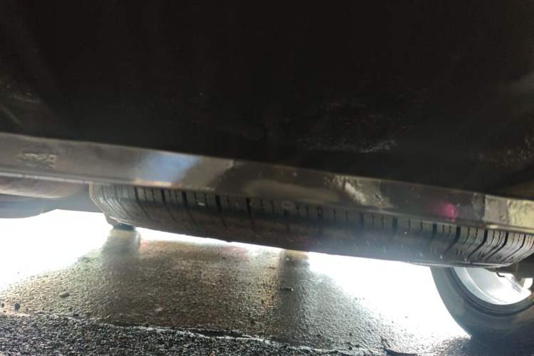 Used Dongfeng Fengon 580 2017 1.5T CVT Smart Style Model Chassis Rear