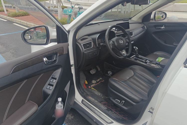 Used Dongfeng Fengon 580 2017 1.5T CVT Smart Connectivity Model Driver Seat