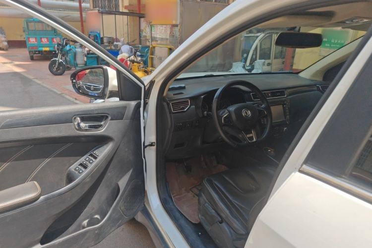 Used Dongfeng Fengon 580 2017 1.8L Manual Comfort Model Driver Seat