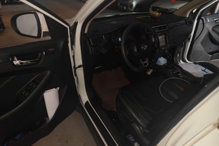 Used Dongfeng Fengon 580 2017 1.5T CVT Comfort Model Driver Seat