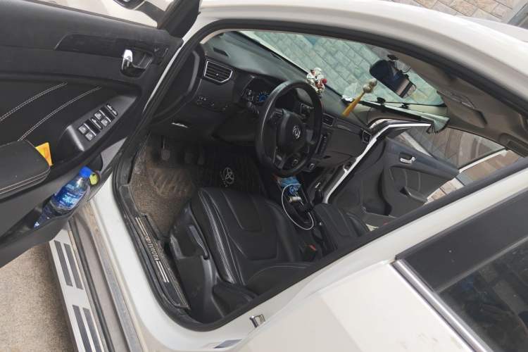 Used Dongfeng Fengon 580 2017 1.8L Manual Comfort Model Driver Seat