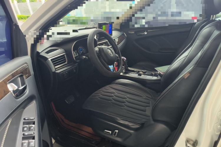 Used Dongfeng Fengon 580 2017 1.5T CVT Luxury Model Driver Seat