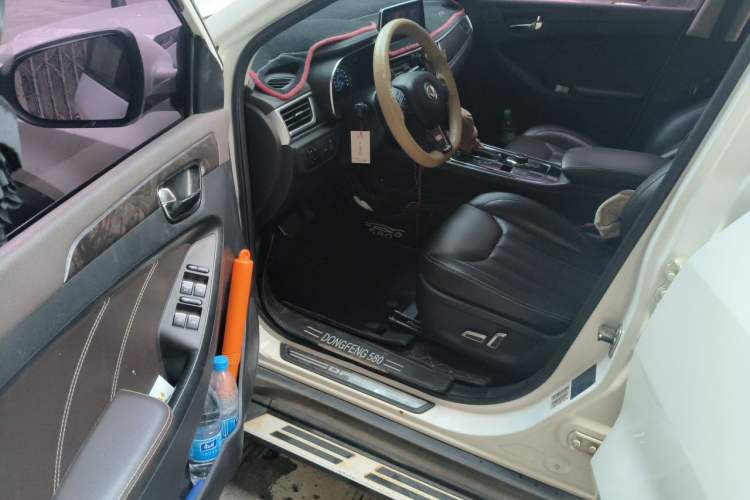 Used Dongfeng Fengon 580 2017 1.5T CVT Smart Connectivity Model Driver Seat