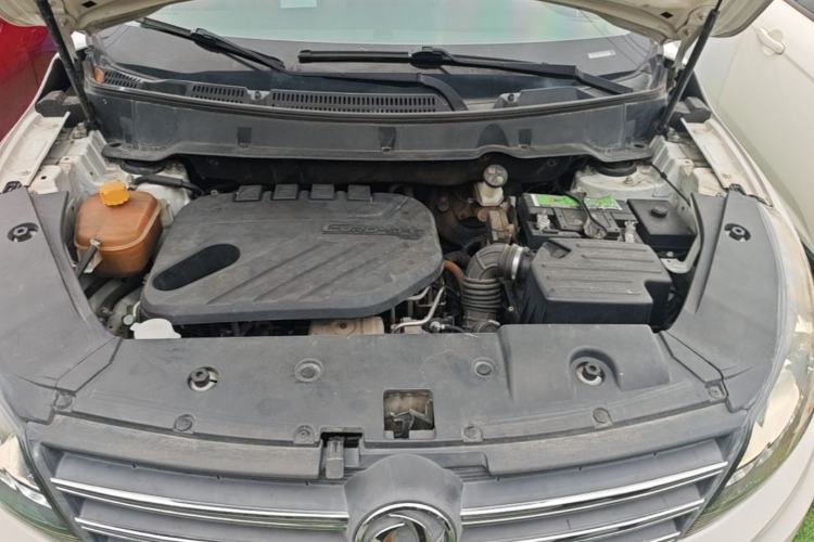 Used Dongfeng Fengon 580 2017 1.5T CVT Luxury Model Engine Bay