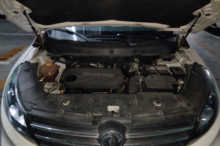 Used Dongfeng Fengon 580 2017 1.5T CVT Smart Style Model Engine Bay