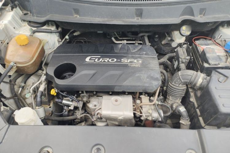 Used Dongfeng Fengon 580 2017 1.5T CVT Comfort Model Engine Bay