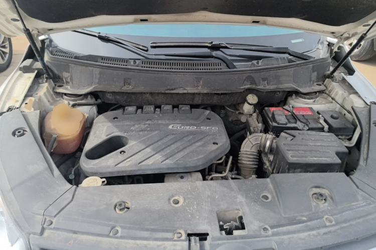 Used Dongfeng Fengon 580 2017 1.5T CVT Luxury Model Engine Bay
