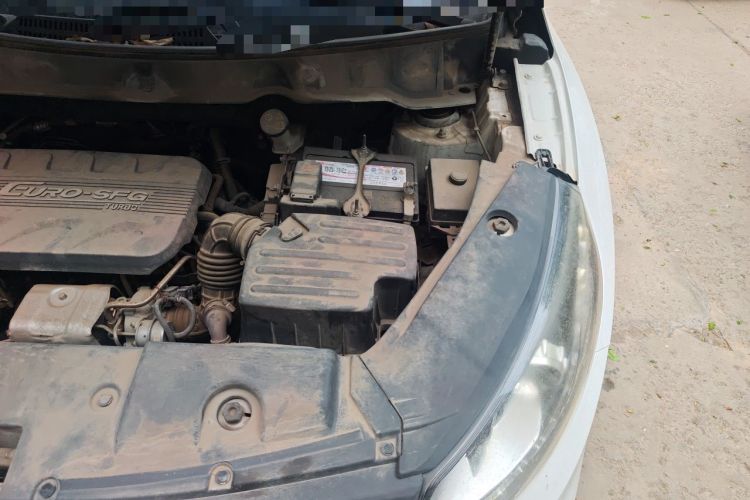 Used Dongfeng Fengon 580 2017 1.5T CVT Smart Style Model Engine Bay Left